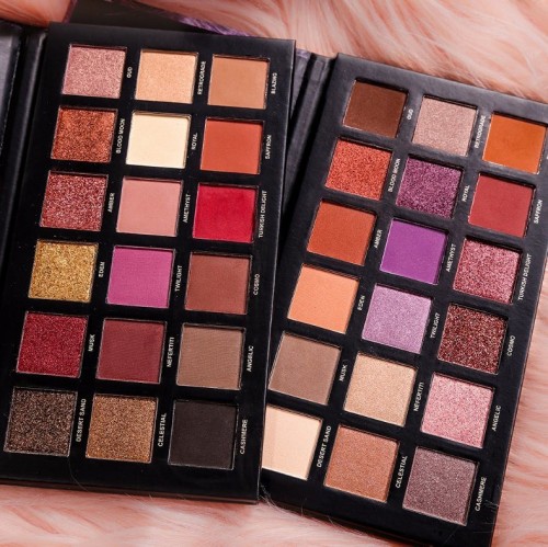 18 Colors OEM Eyeshadow Palette with Customized Color and Design Eye Shadow Palette