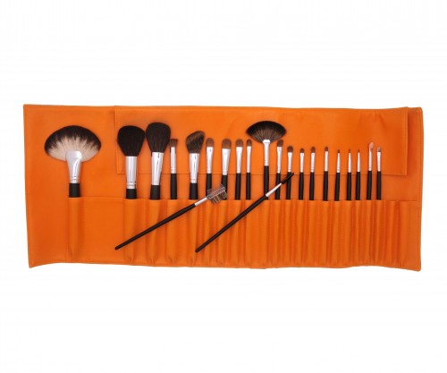 Supply OEM Professional Makeup Brush with Natural Hair and PU Pouch