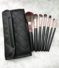 Vegan Makeup Brush Set Cosmetics Brushes in Imitation Animal Hair